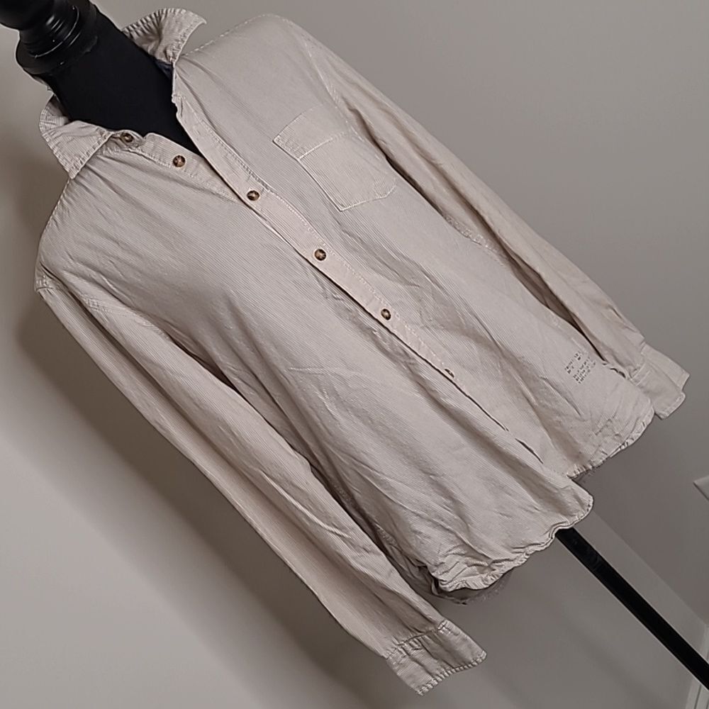 L.O.G.G. sz S striped button front collared shirt